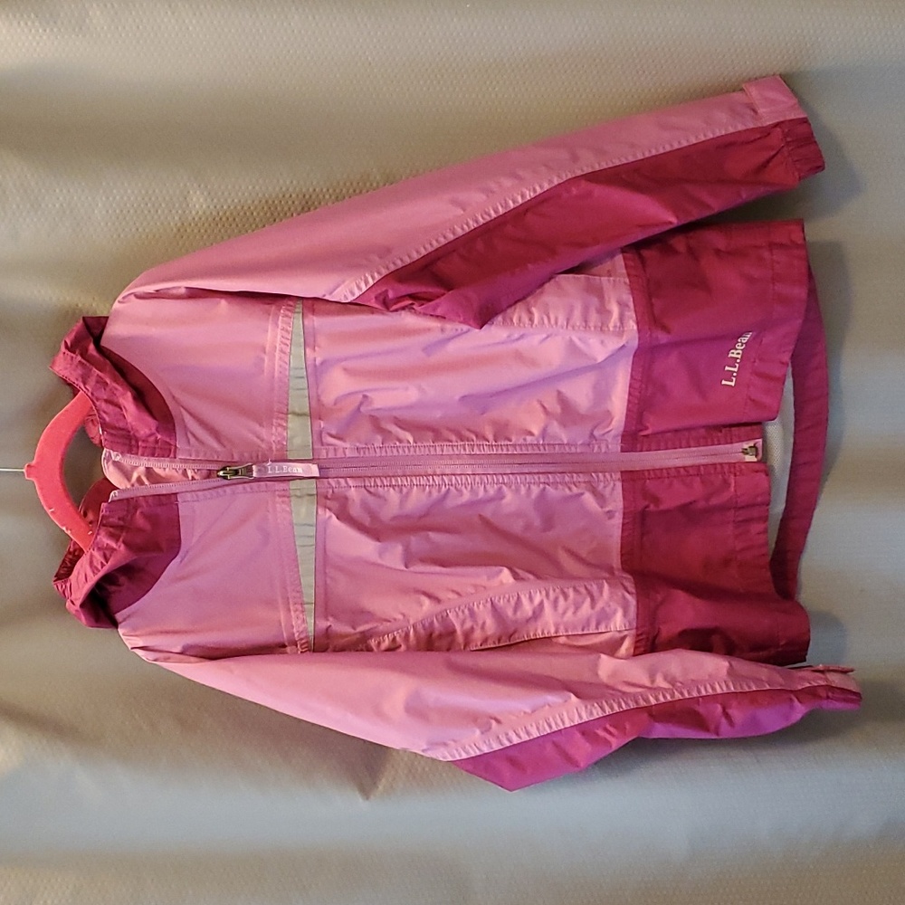 Packable raincoat